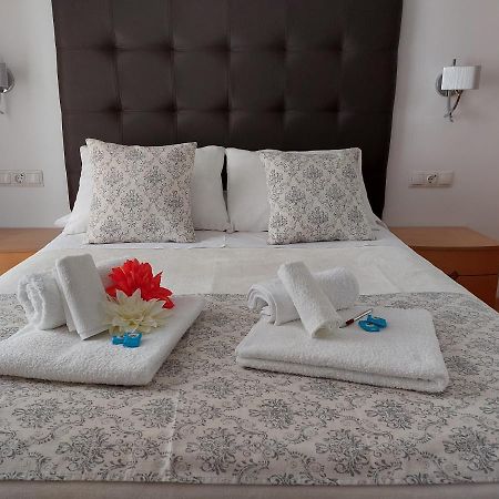 Apartamento Nerja Beach Bagian luar foto