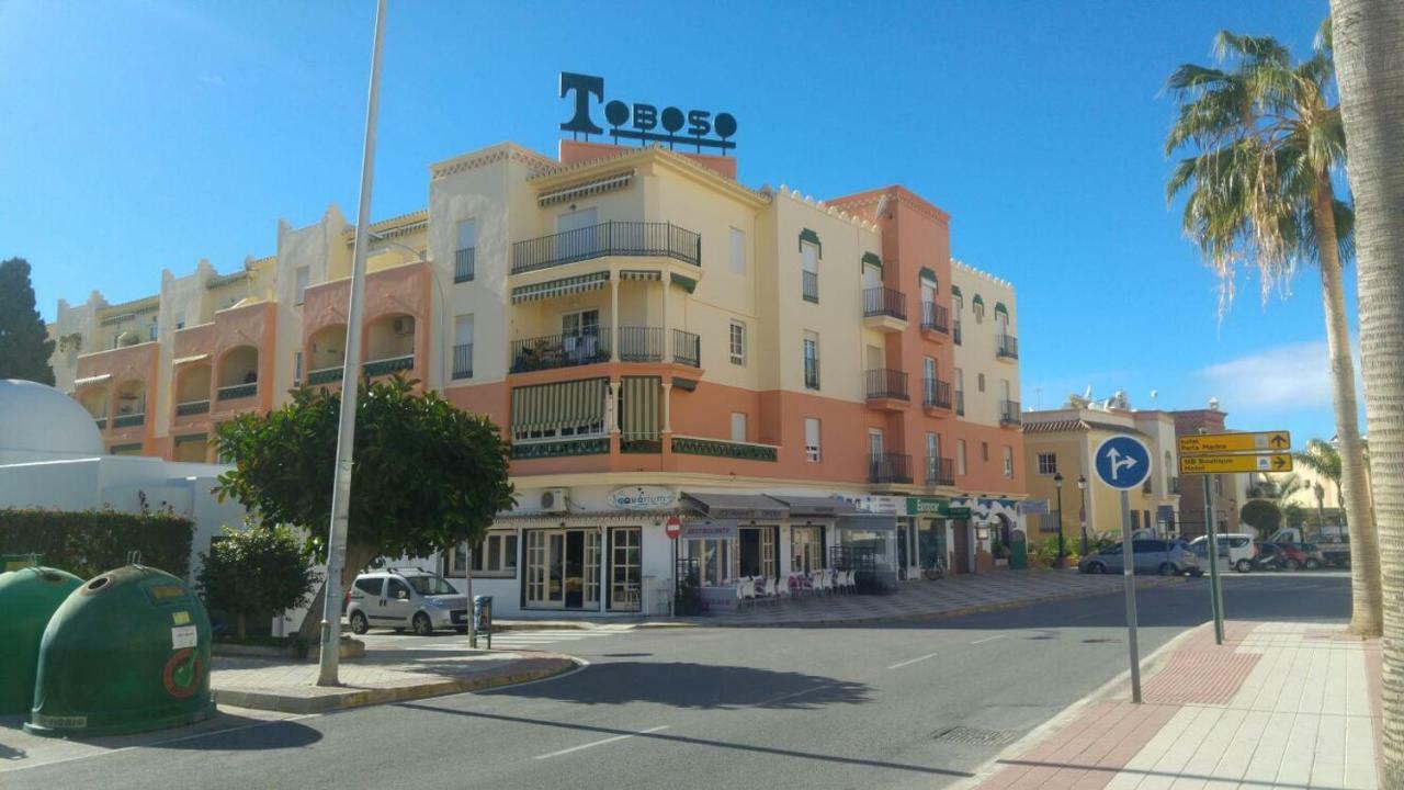 Apartamento Nerja Beach Bagian luar foto