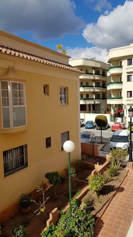 Apartamento Nerja Beach Bagian luar foto