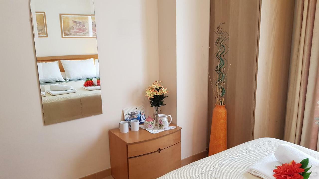 Apartamento Nerja Beach Bagian luar foto